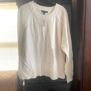 NWT Banana republic, cotton, blend white sweater with small side split